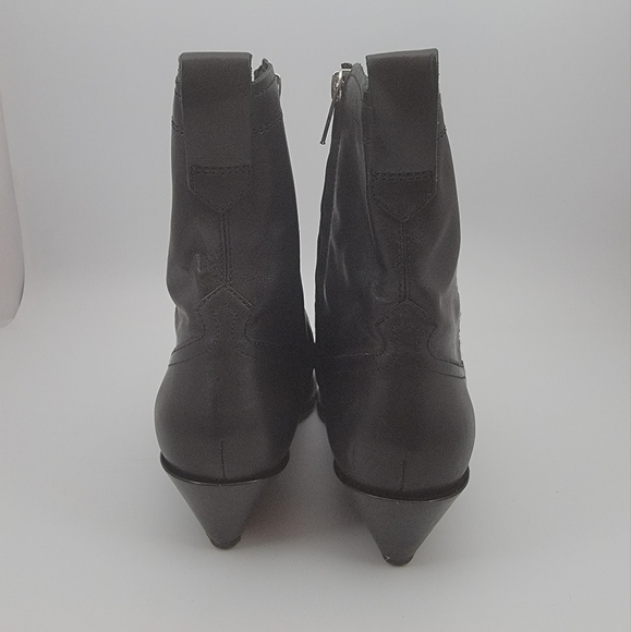 Vagabond Shoemakers Emily Western Booties Black Leather - Excellent Condition - Picture 5 of 10